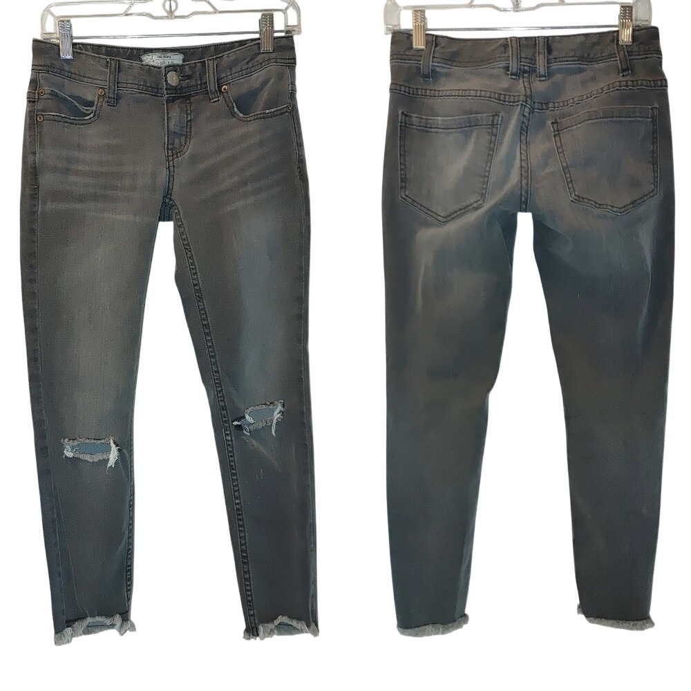 Free People Skinny Destroyed Jeans Sharkbite Hem Gray Washed Black Distressed 26